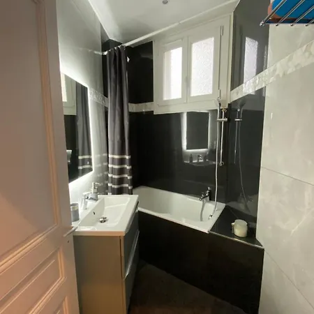 فيلة New Townhouse - Maison De Metro Mairie D'issy 2min إسّي لي مولينو